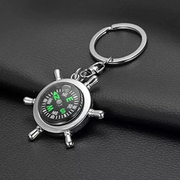 Unisex Compass Keyring Metal Car Keychain Stylish Travel Gift Key Chain Ring for Men & Women