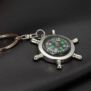 Unisex Compass Keyring Metal Car Keychain Stylish Travel Gift Key Chain Ring for Men & Women