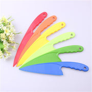 Plastic Cake Salad Lettuce Bread Slicer Cutter Knife